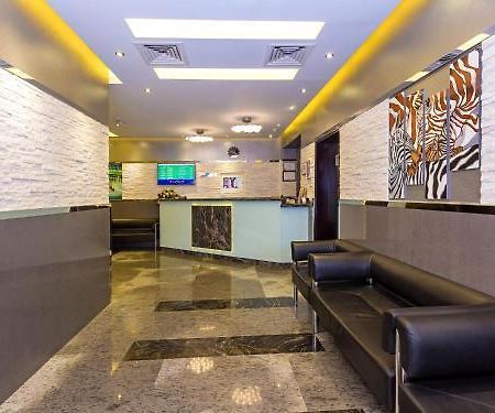 דובאי Oasis Deira Hotel מראה חיצוני תמונה