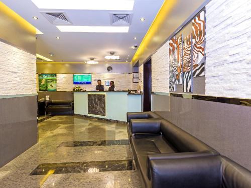דובאי Oasis Deira Hotel מראה חיצוני תמונה