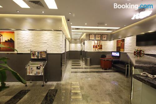 דובאי Oasis Deira Hotel מראה חיצוני תמונה