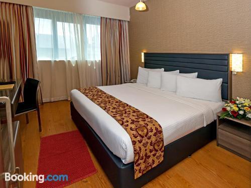 דובאי Oasis Deira Hotel מראה חיצוני תמונה